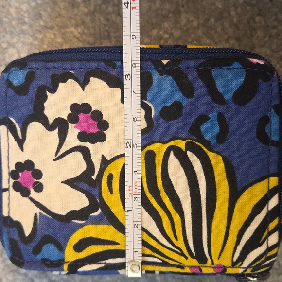 Vera Bradley Pill Box - African Violet - Picture 10 of 11